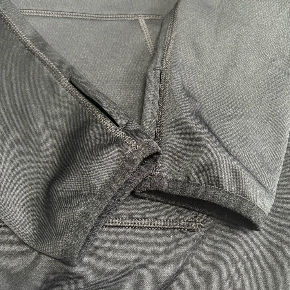 Nike Therma Fit Hoodie Sweatshirt Women’s Medium Black Solid Thumbholes Pullover - Picture 7 of 8